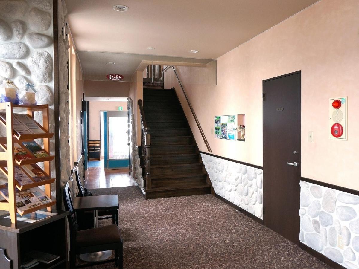 Petit Hotel Blaneneige Nakafurano Kültér fotó