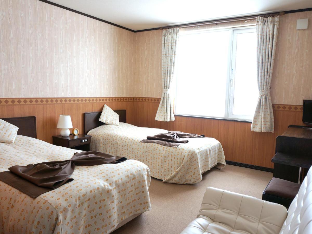 Petit Hotel Blaneneige Nakafurano Kültér fotó